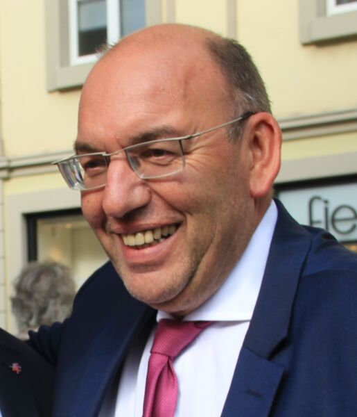 ملف:Manfred Schaub (cropped).JPG