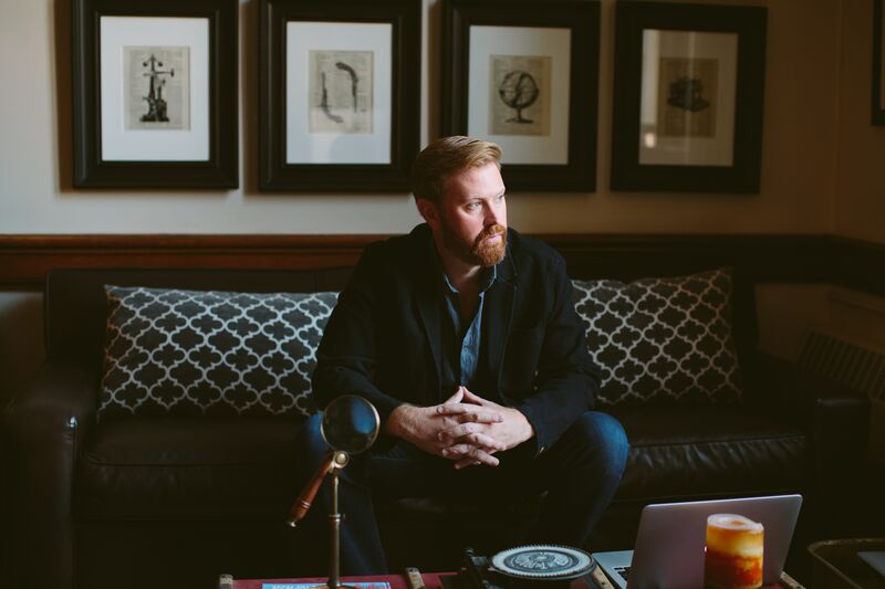 ملف:Sean Covel.jpg