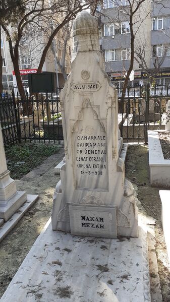 ملف:Grave of Cevat Çobanlı.jpg