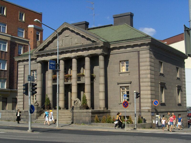 ملف:Haarla palace1.jpg