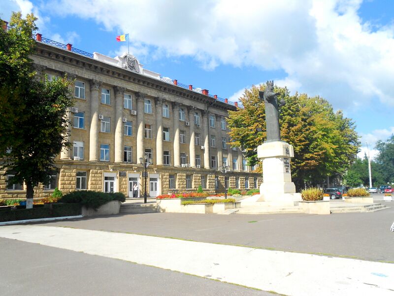 ملف:Primăria Bălți 2.JPG
