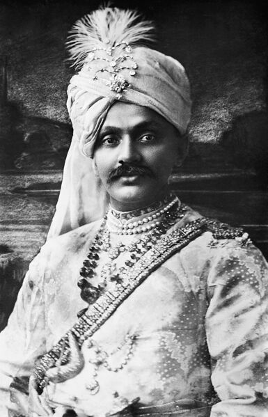 ملف:Ranjitsinhji c1908.jpg