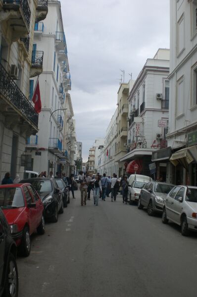 ملف:Rue Russie Tunis.JPG