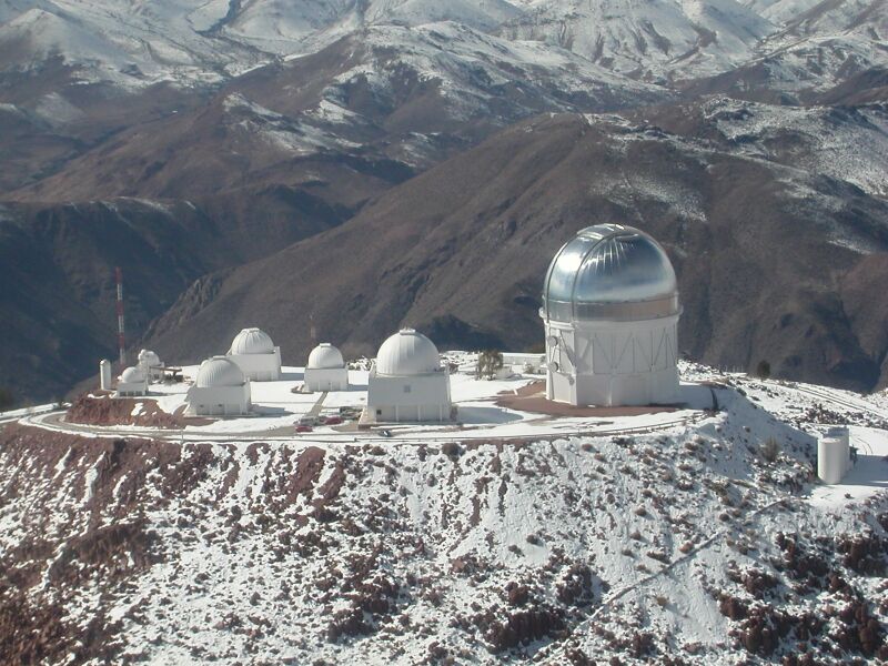 ملف:Tololo a.JPG