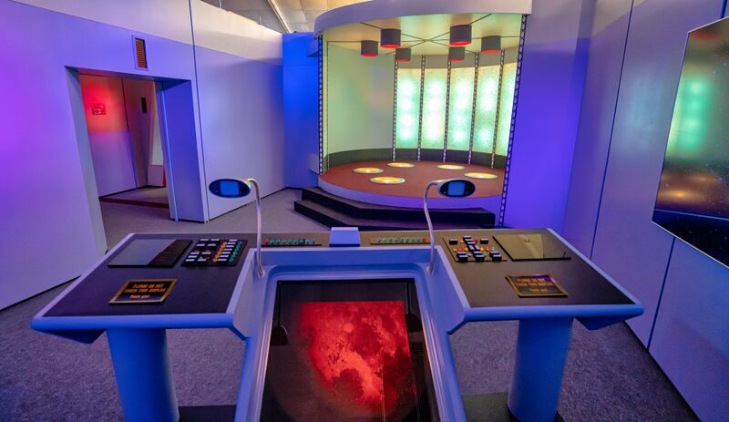ملف:Transporter Room.jpg