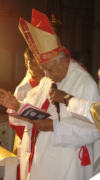 ملف:Archbishop Michael Augustine.jpg