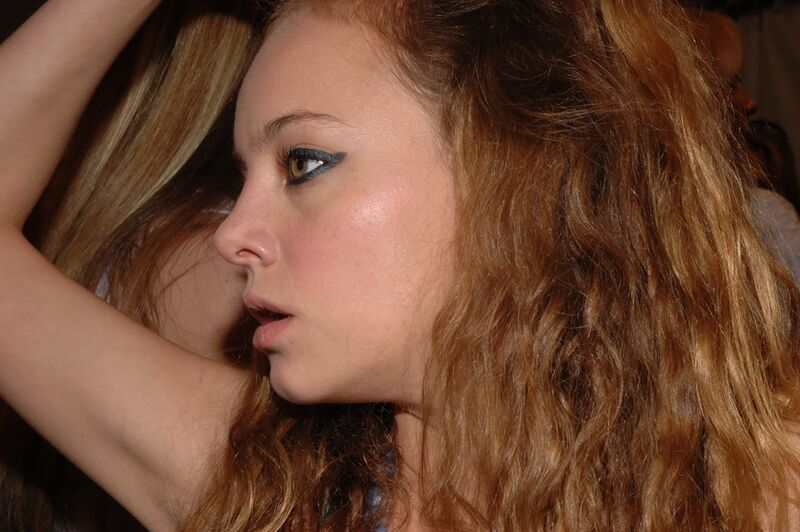 ملف:Bijou Phillips.jpg