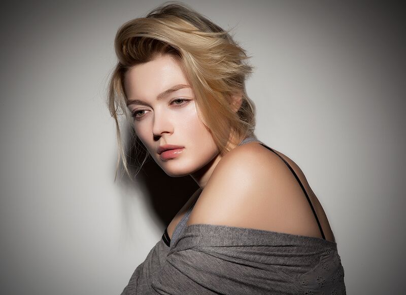 ملف:KHRYSTYNA K. (8263008449).jpg