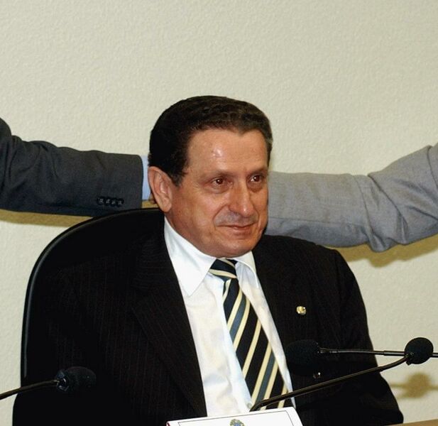 ملف:Mozarildo Cavalcanti 2.jpeg