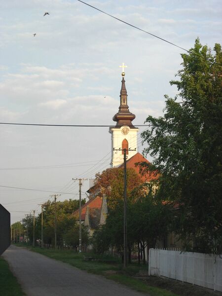 ملف:Novo Miloševo Orthodox church.jpg