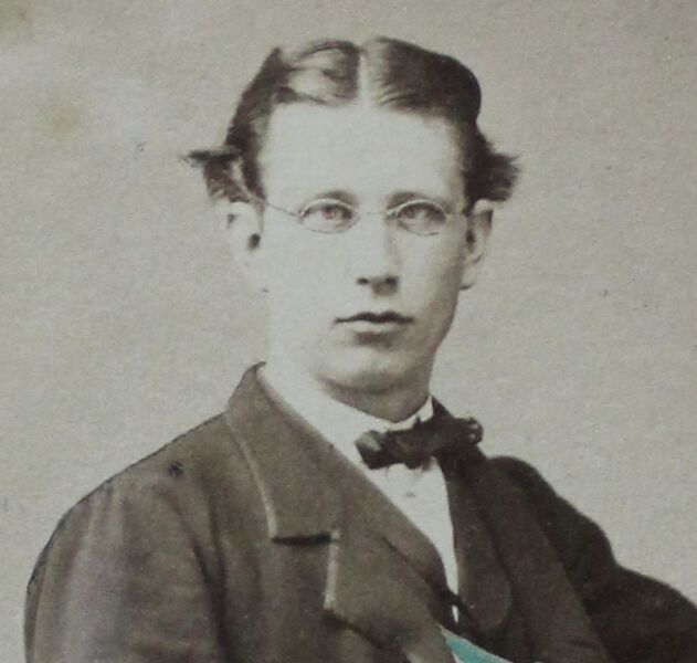 ملف:Otto Gilbert (cropped).JPG