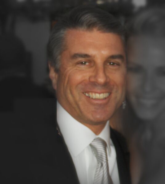 ملف:Ted Harbert.jpg