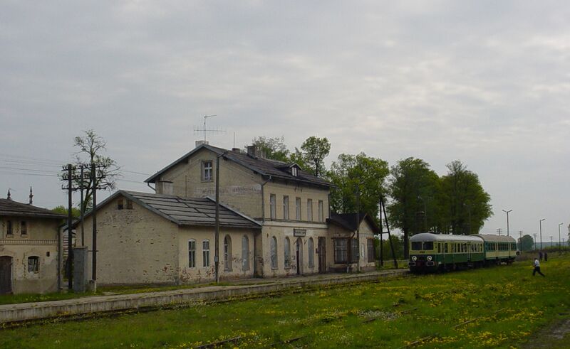 ملف:Wiatrowiec Warminski station.JPG
