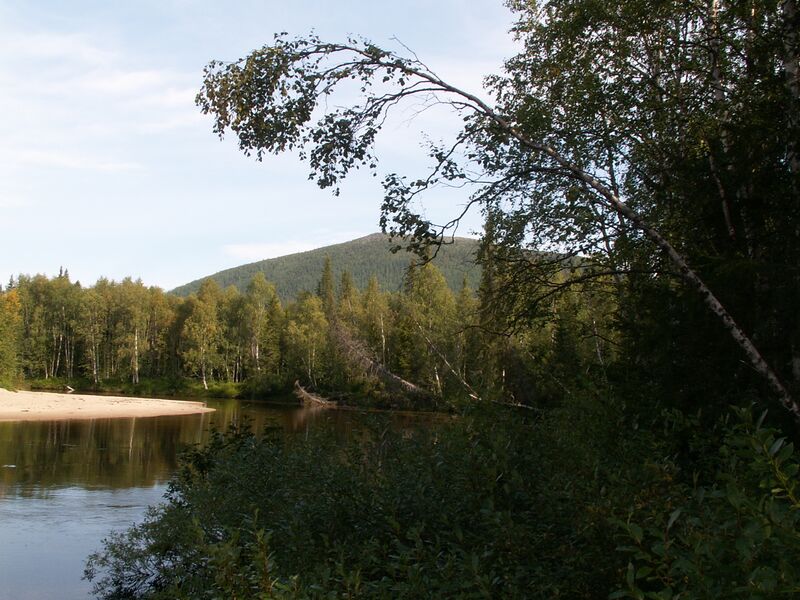 ملف:Река Канда.jpg