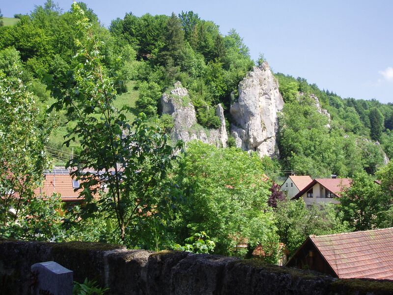ملف:SeeburgFelsen.jpg