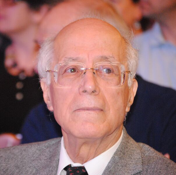 ملف:Ahmed Ounaies.JPG