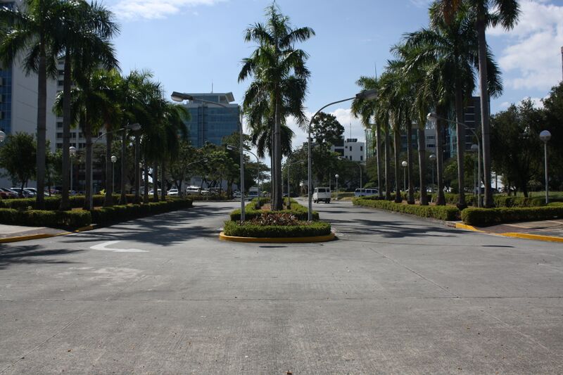ملف:Alabang, Muntinlupa.JPG