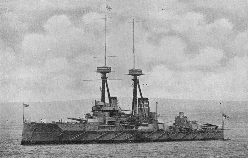 ملف:HMS St Vincent (1908).jpg