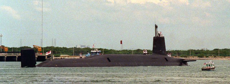 ملف:HMS Vanguard April 1994.jpg