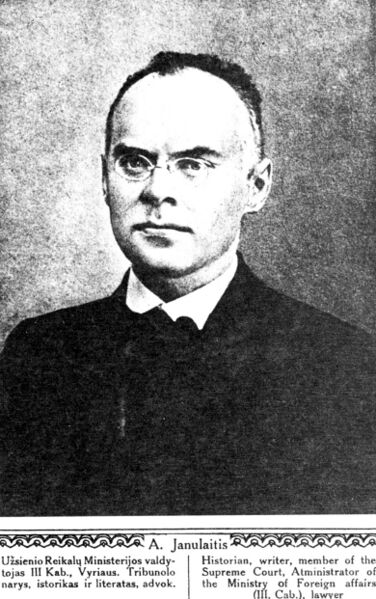 ملف:JanulaitisAug.jpg