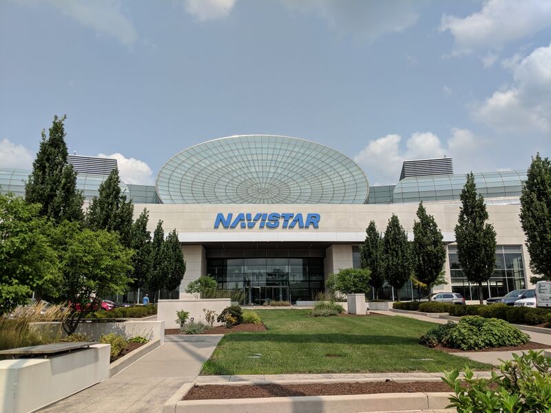 ملف:Navistar headquarters.jpg