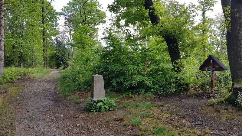 ملف:Vaalserberg-Grenspaal 1a (BE-NL) (4).jpg