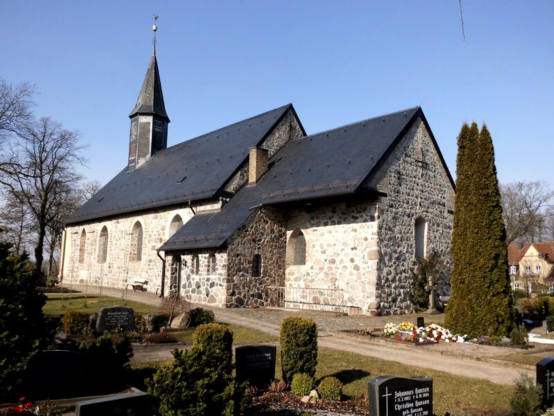 ملف:Kirche Haddeby.JPG