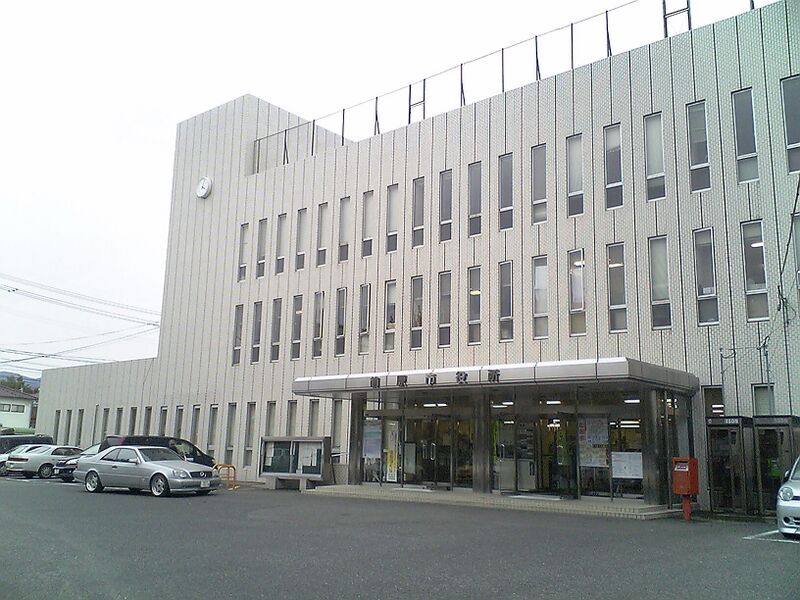 ملف:Maebaru City office.jpg