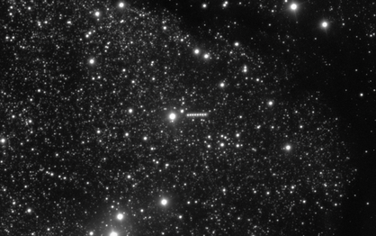 VLT FORS2 ESO image of 3I/ATLAS in motion through 13 minutes - visible as a line[98]