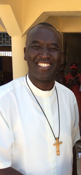 ملف:Bischof Dominic Kimengich-Lodwar.jpg