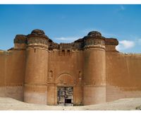 قصر الحير الشرقي في الصحراء السورية