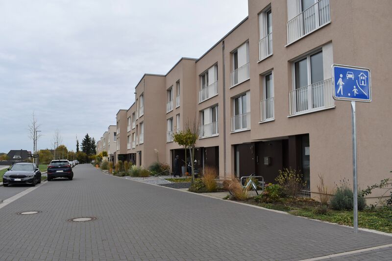 ملف:2021-10-31 Victorine-Endler-Weg 02.jpg