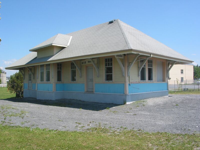 ملف:Gare Sayabec.jpg