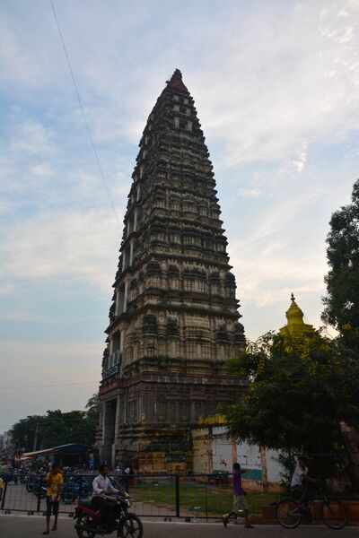 ملف:Mangalagiri Gali Gopuram.JPG