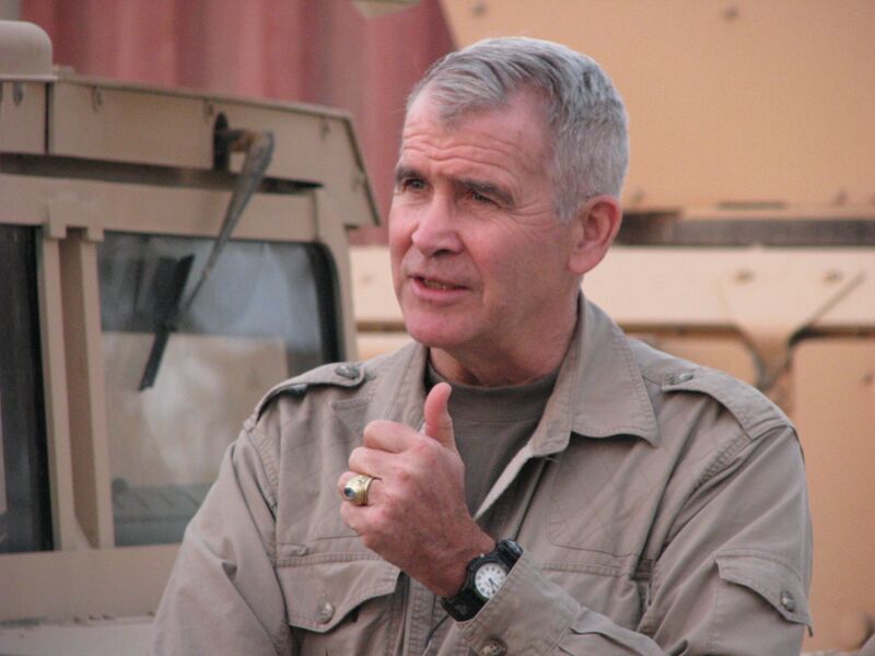 ملف:OliverNorth.JPG