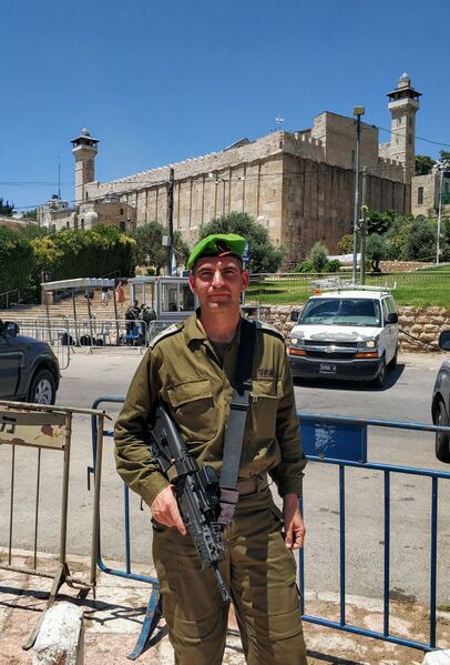 ملف:יאיר צוקרמן.jpg