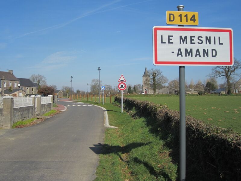 ملف:Le Mesnil-Amand.JPG