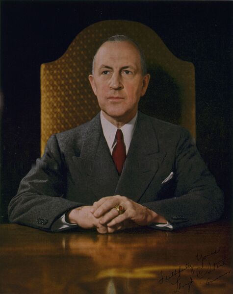 ملف:Lloyd Stark.jpg