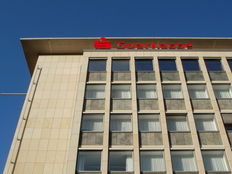 ملف:20111230Sparkasse Saarbruecken4.jpg