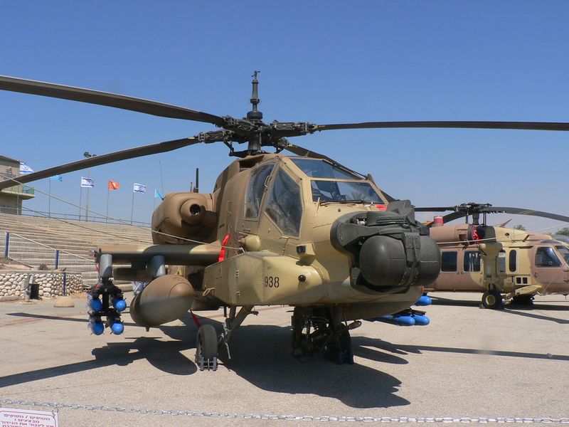 ملف:AH-64Apache004.jpg
