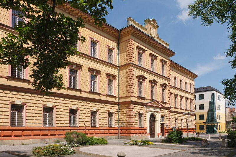 ملف:Budova vazební věznice Liberec.jpg