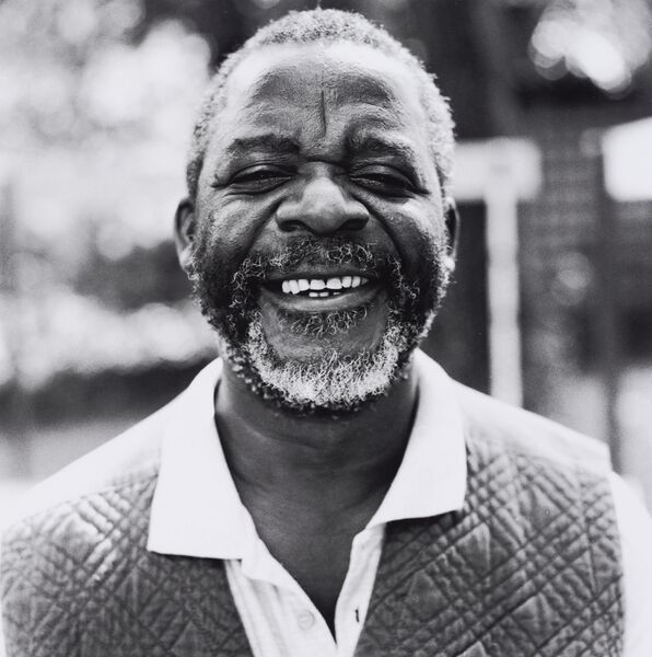 ملف:FM-2019-1-6-10-31 Niggl-Radloff-B-Charles-Mungoshi-ONLINE.jpg