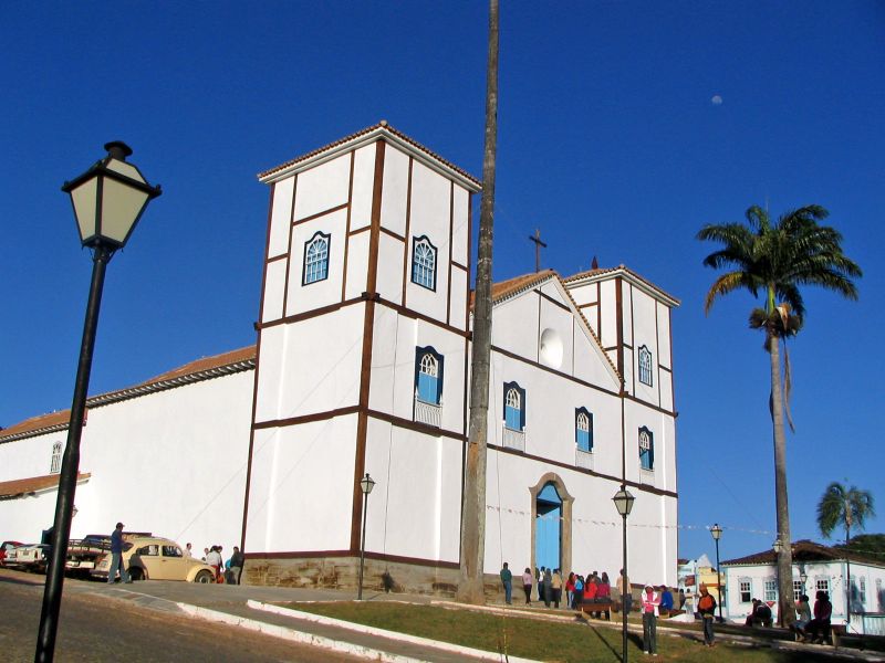 ملف:Matriz pirenopolis.jpg