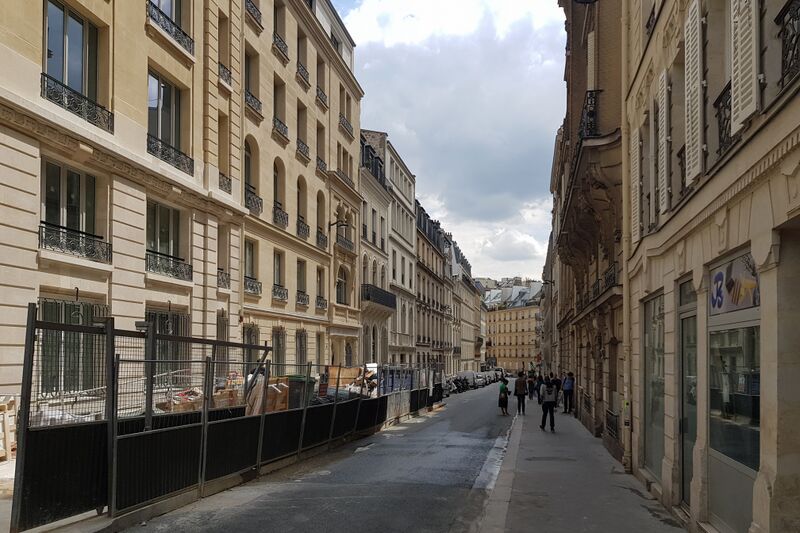 ملف:Rue de Calais Paris.jpg