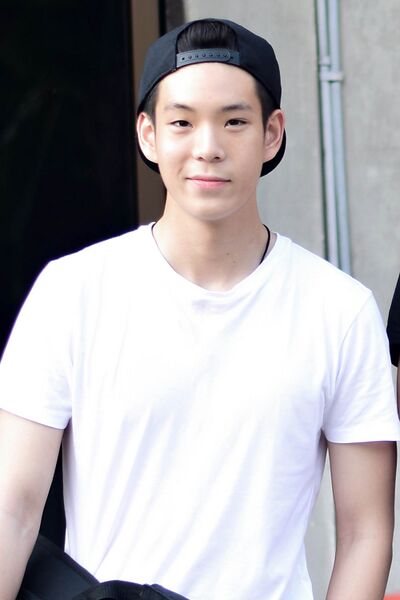 ملف:JJ Kritsanapoom.jpg