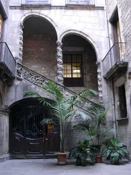 ملف:Palau Dalmases.jpg