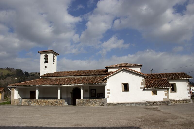 ملف:Vibaño (Llanes, Asturias).jpg