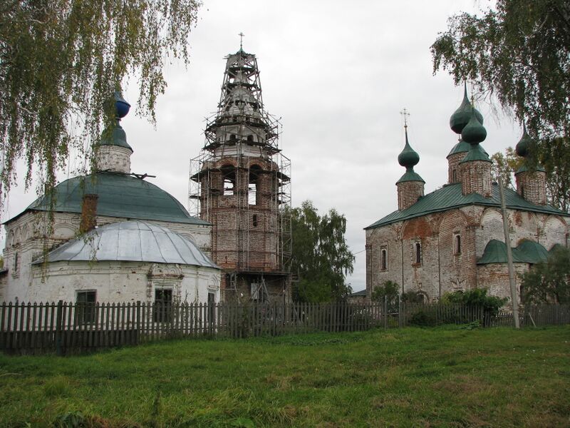 ملف:Ансамбль Спасо-Кукоцкого монастыря.jpg