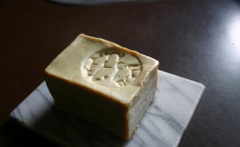 ملف:Aleppo-soap.JPG