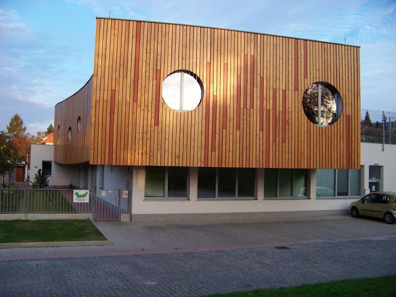 ملف:Dejvice, Velvarská 31b (01).jpg